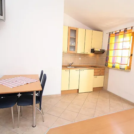 Apartment Inoma-2 公寓
